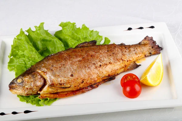 Форель жареная (100 г)